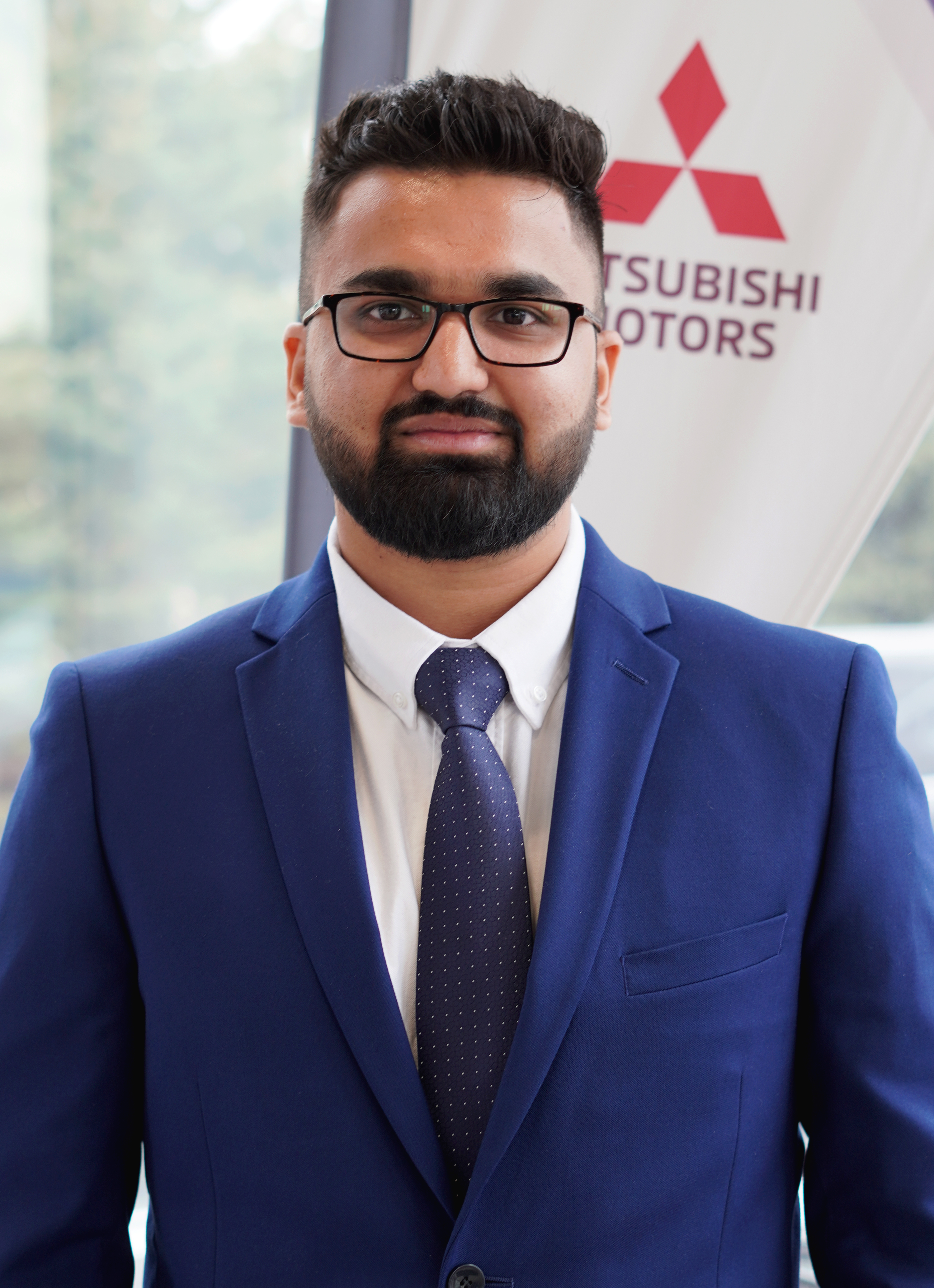 Meet the Donnelly Mitsubishi Ottawa Staff | Ottawa Dealer ON.